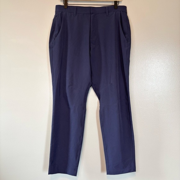 Fabletics 32 x 30 The Only Pant Classic Fit Water Repellent Deep Navy - Picture 2 of 6